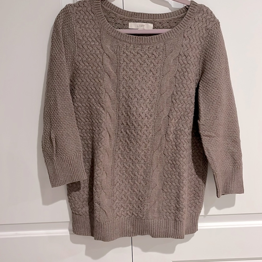 LOFT 3/4 sleeve sweater. Size L. Excellent condition!